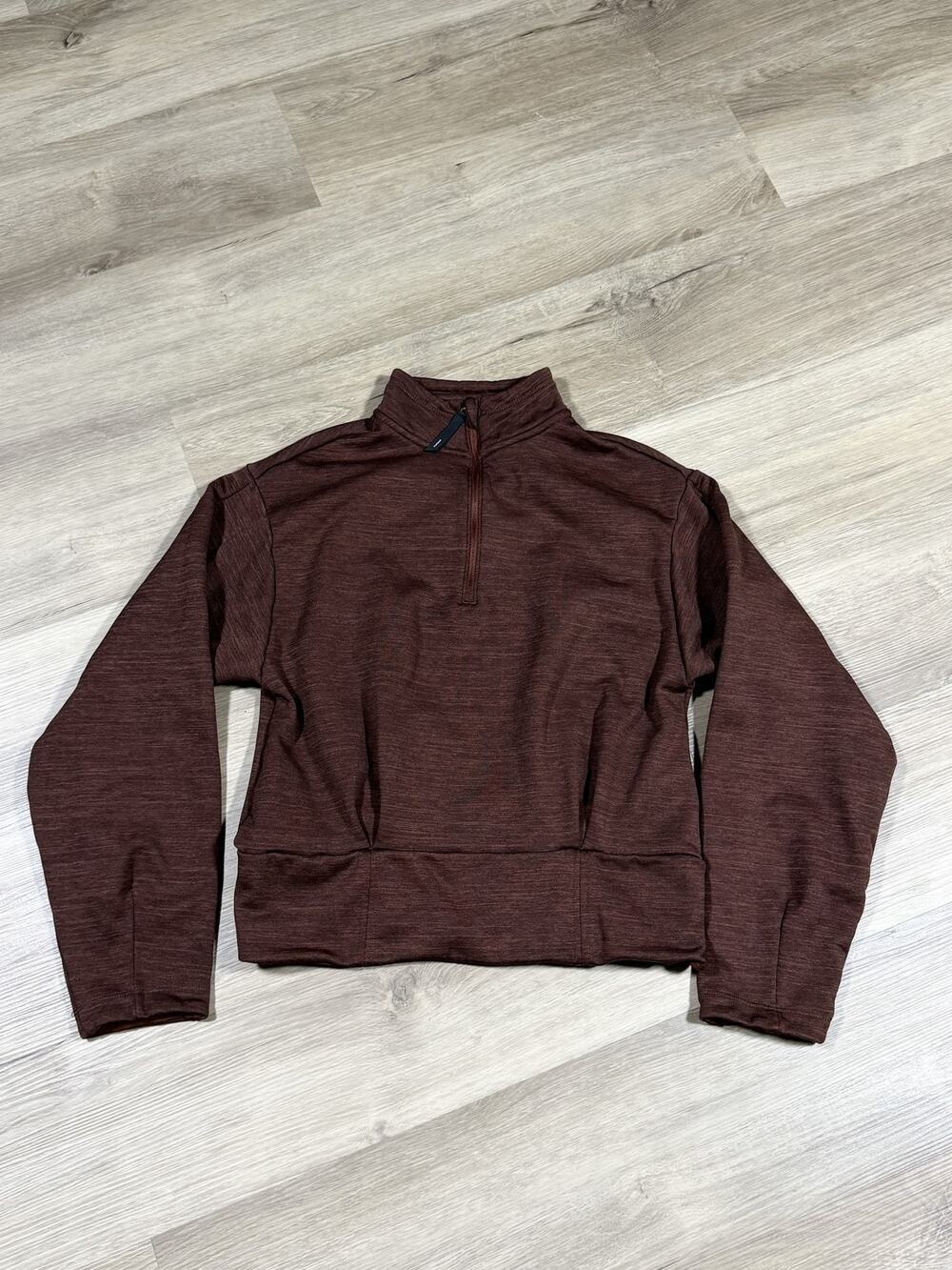 Athleta Womens XS Burgundy Half Zip Mock Neck Cropped Pullover Pockets Top